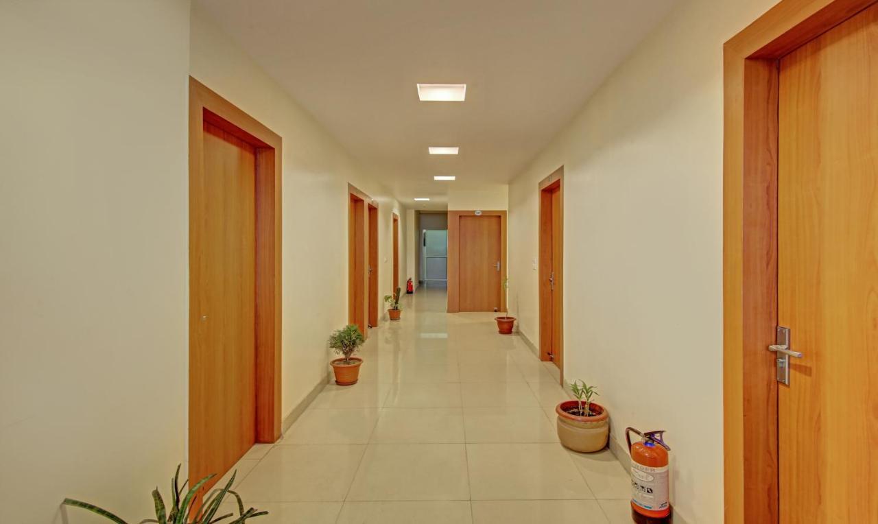 Hotel Treebo Tms Residency Neu-Delhi Exterior foto